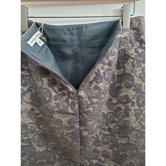 Banana Republic Gray Lace Brocade Straight Pencil Skirt Size 4 - Picture 8 of 9